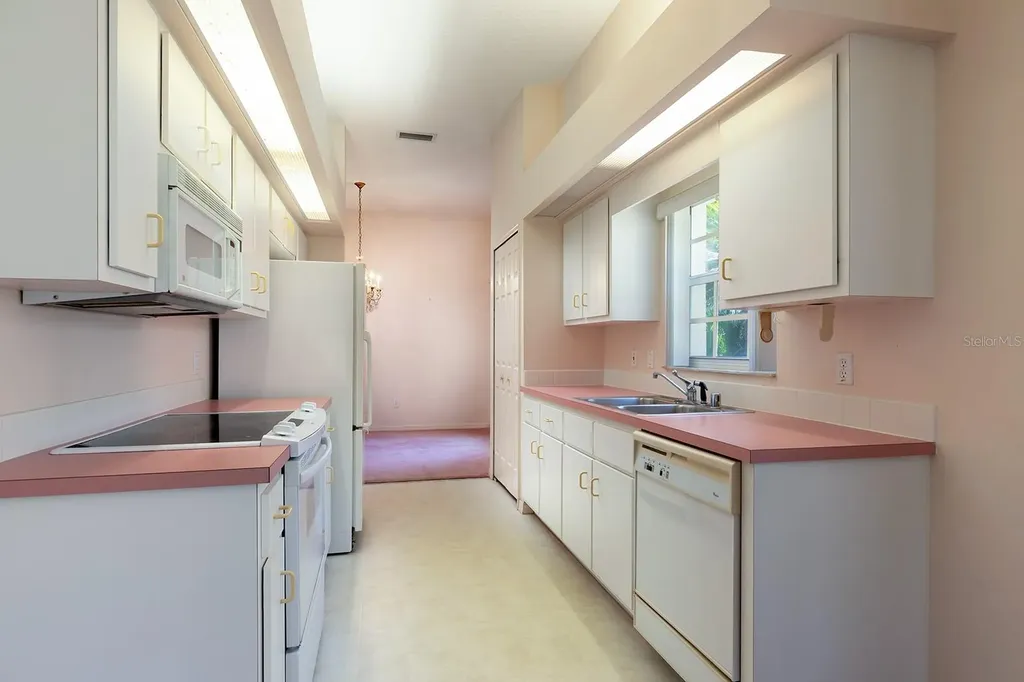 167 Juniper Way Tavares FL 32778
