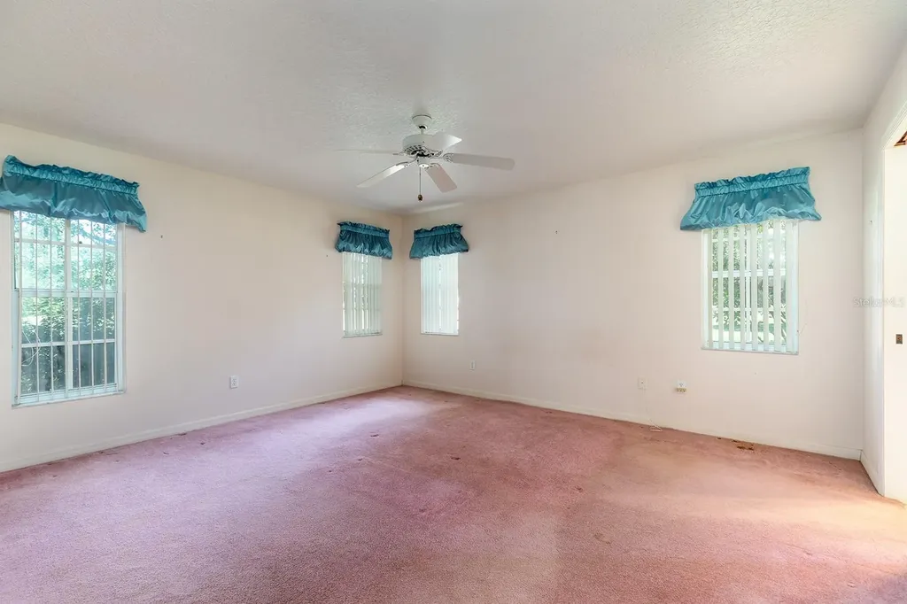 167 Juniper Way Tavares FL 32778