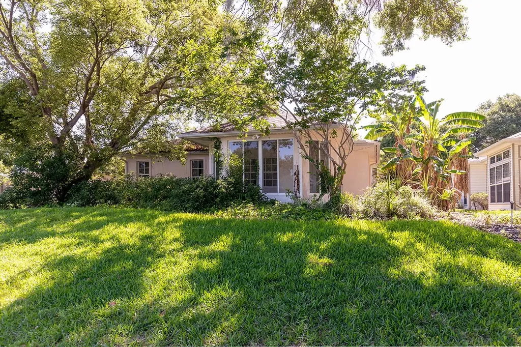 167 Juniper Way Tavares FL 32778