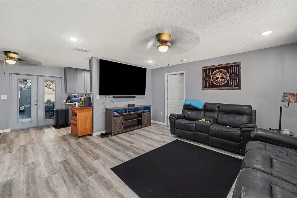 27223 Roper Road Brooksville FL 34602