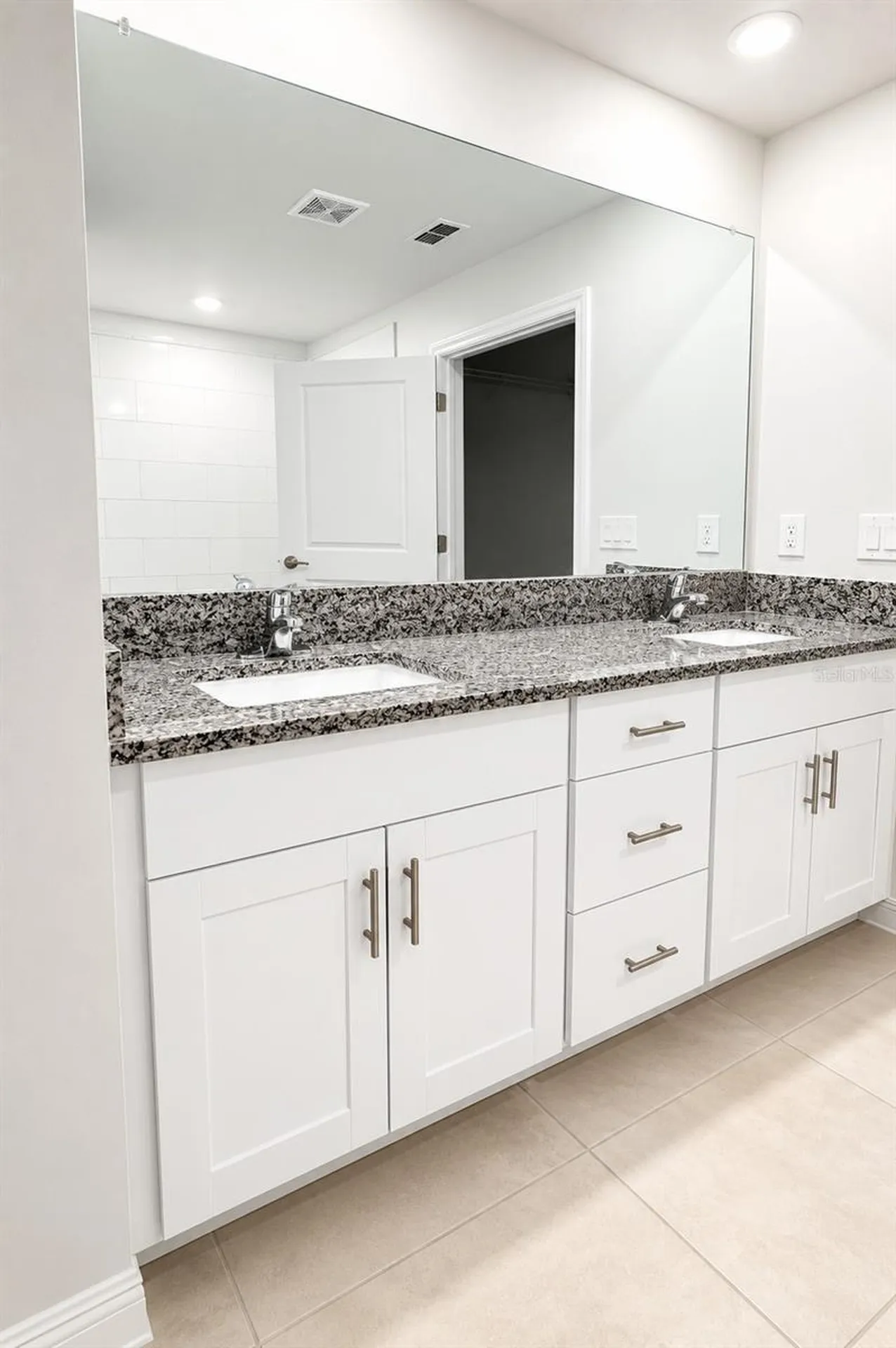 9094 Gallantree Place Land O Lakes FL 34637