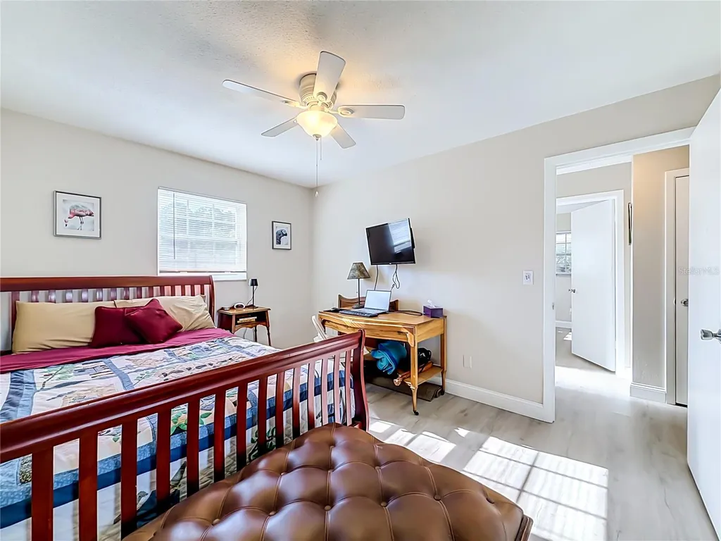 2926 28th Avenue N St Petersburg FL 33713