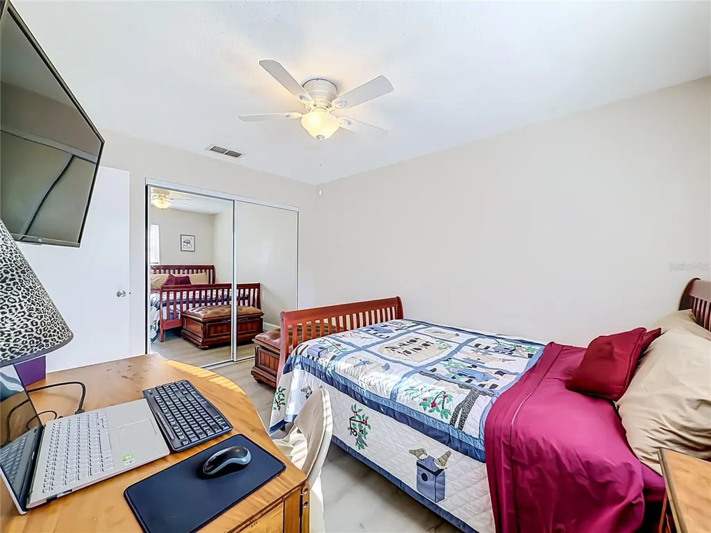 2926 28th Avenue N St Petersburg FL 33713