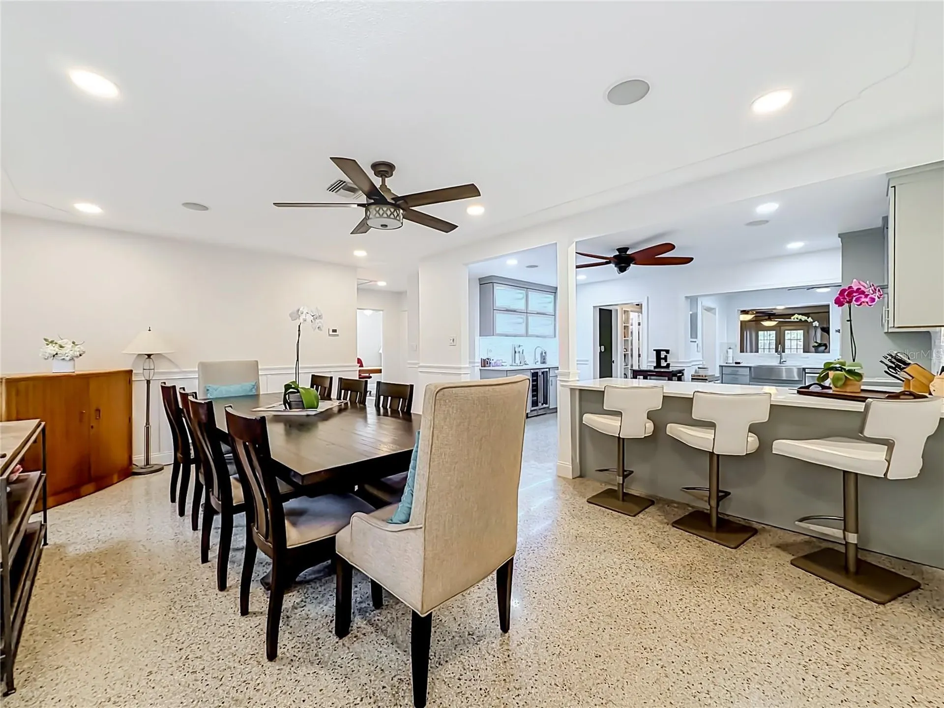 2926 28th Avenue N St Petersburg FL 33713