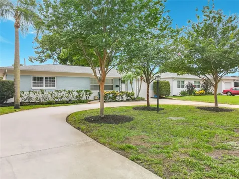 2926 28th Avenue N St Petersburg FL 33713