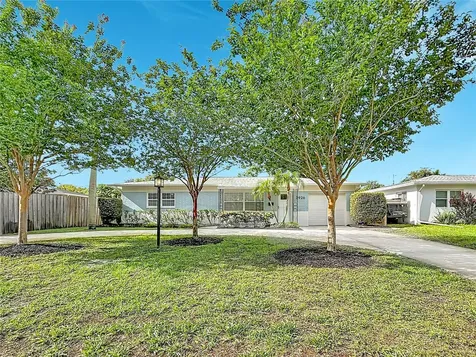 2926 28th Avenue N St Petersburg FL 33713