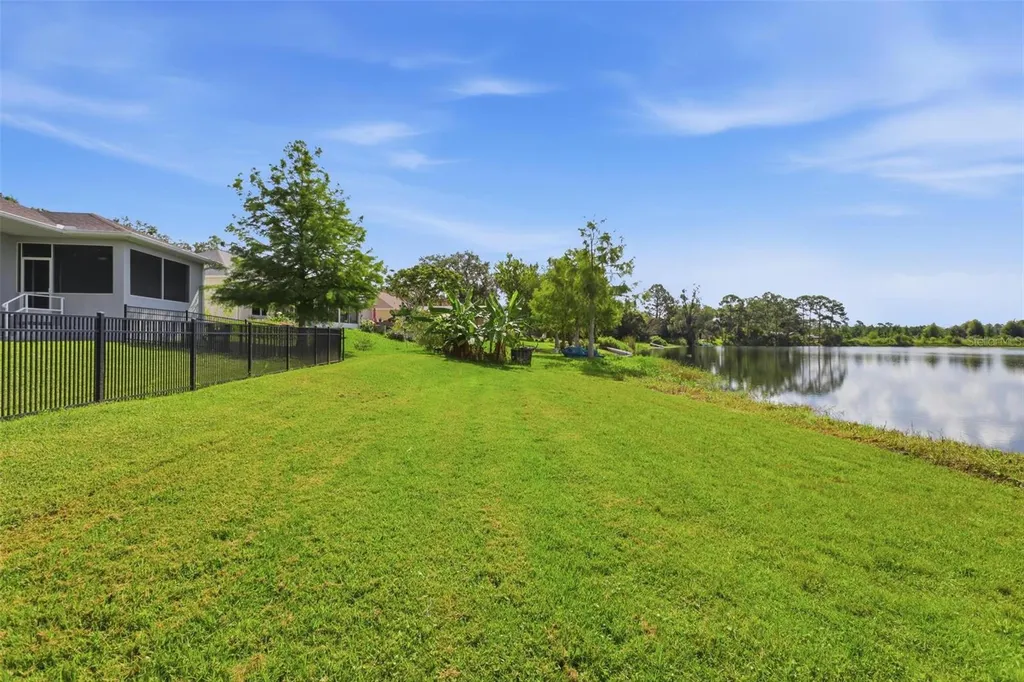 920 Lake Lindley Drive S Deland FL 32724