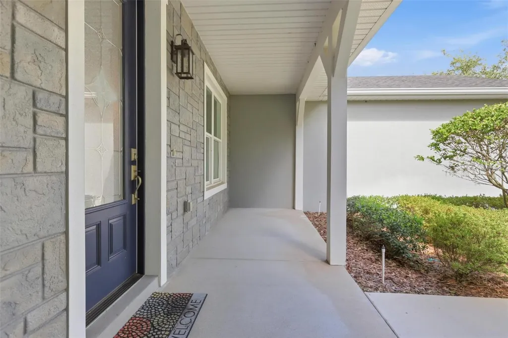 920 Lake Lindley Drive S Deland FL 32724