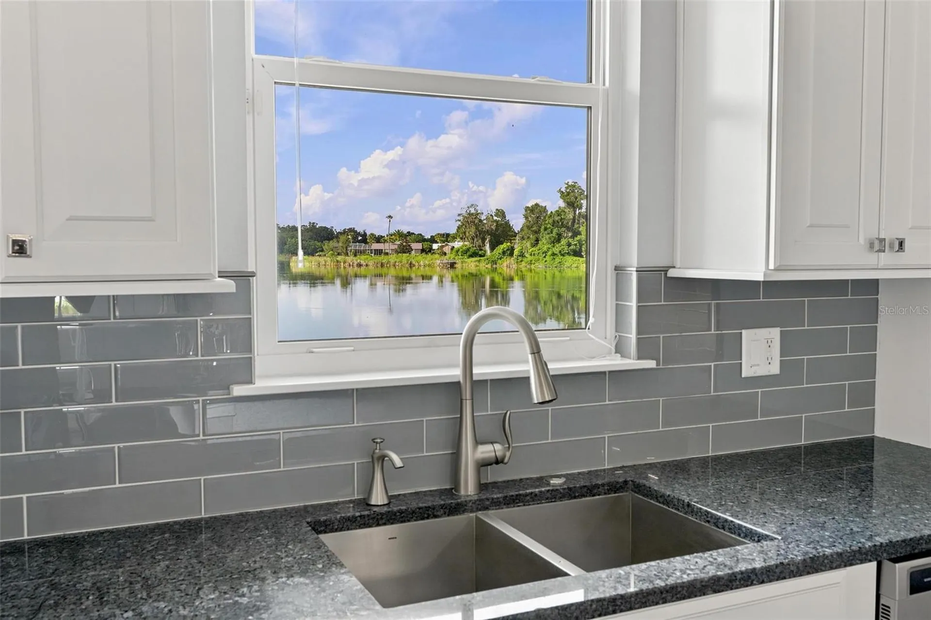 920 Lake Lindley Drive S Deland FL 32724
