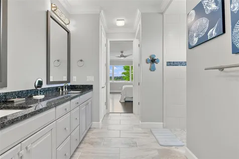 920 Lake Lindley Drive S Deland FL 32724