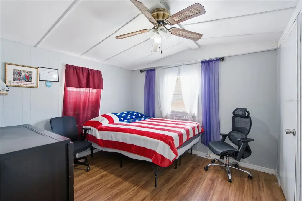 132 Newbury Drive Tampa FL 33615