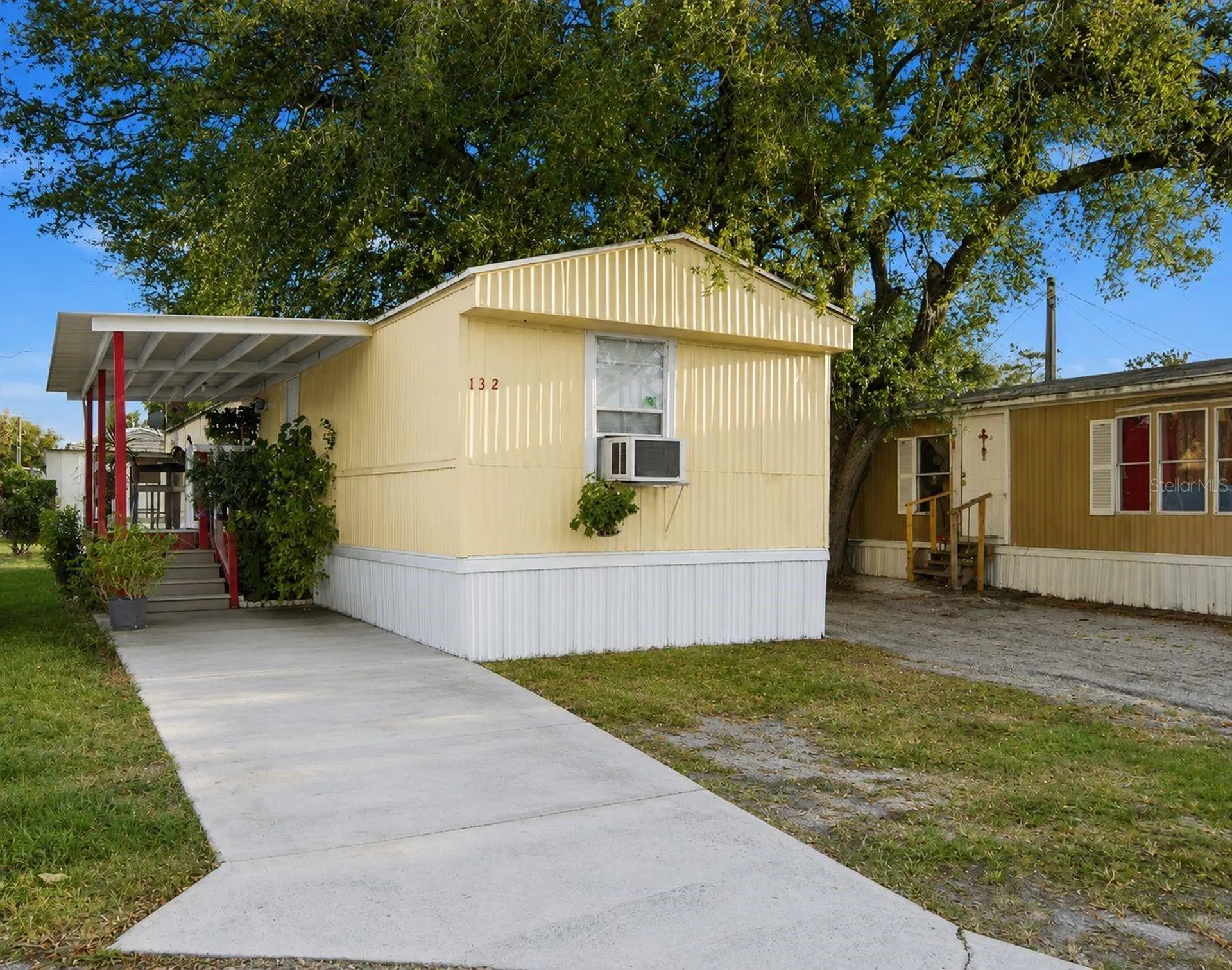 132 Newbury Drive Tampa FL 33615