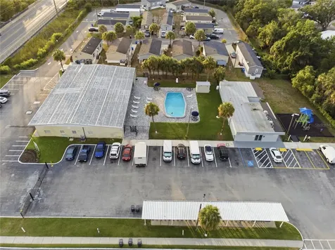 132 Newbury Drive Tampa FL 33615