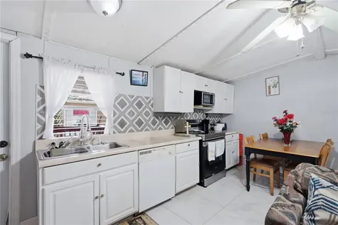 132 Newbury Drive Tampa FL 33615