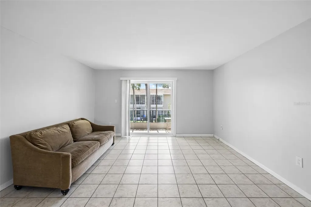 2727 75th Street W Bradenton FL 34209