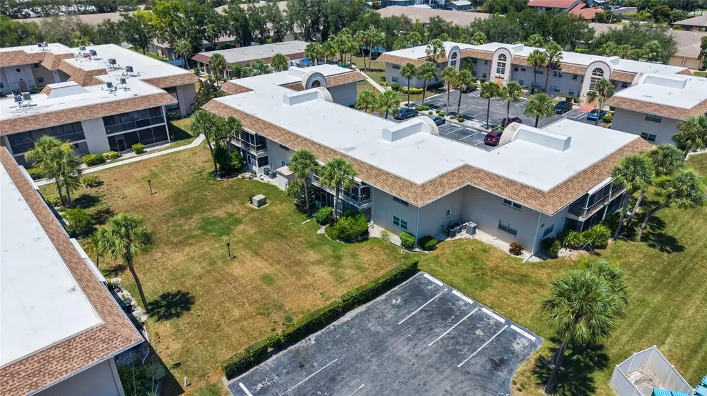 2727 75th Street W Bradenton FL 34209