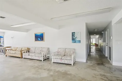 2727 75th Street W Bradenton FL 34209