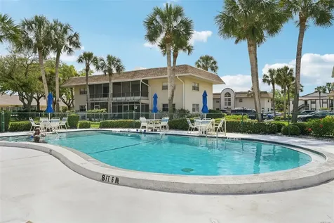 2727 75th Street W Bradenton FL 34209