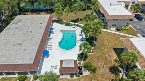 2727 75th Street W Bradenton FL 34209