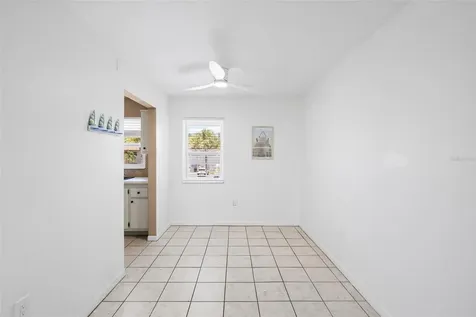2727 75th Street W Bradenton FL 34209