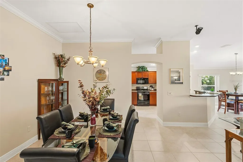 2252 Central Street The Villages FL 32162