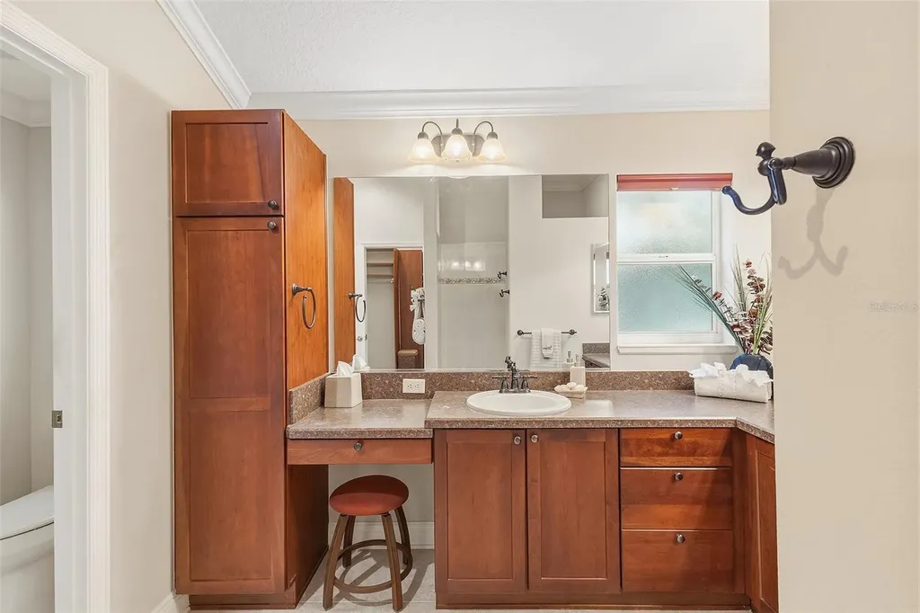 2252 Central Street The Villages FL 32162