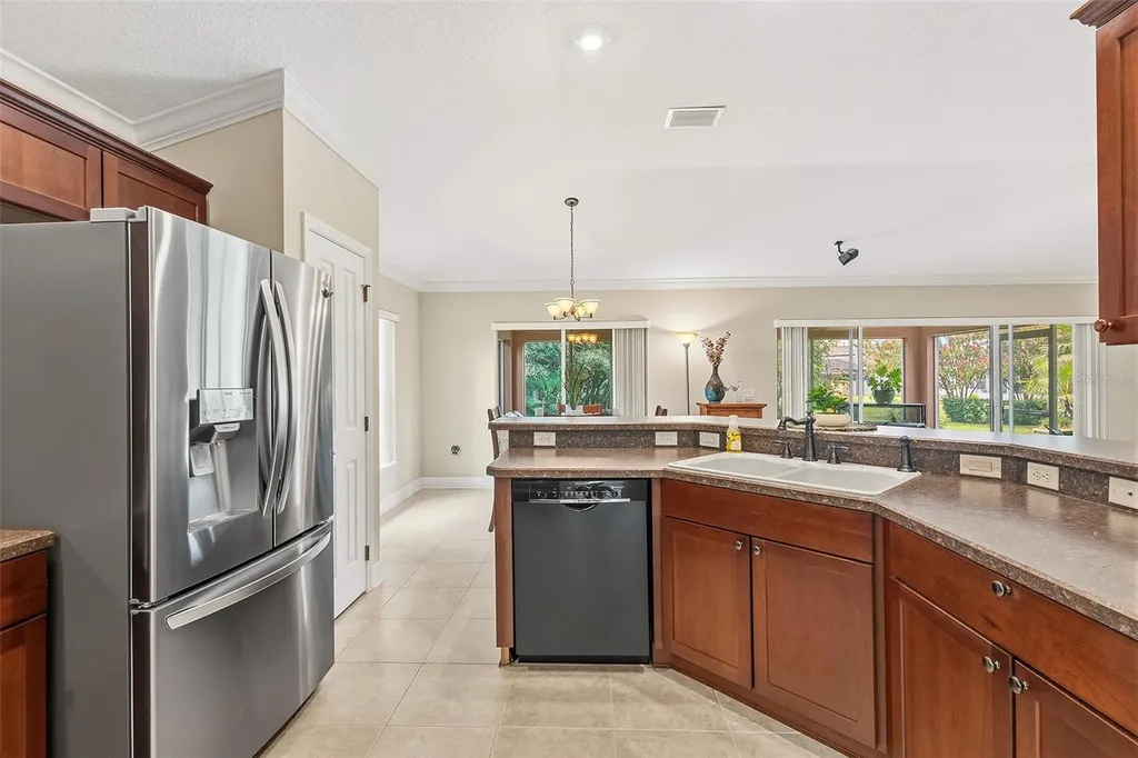 2252 Central Street The Villages FL 32162