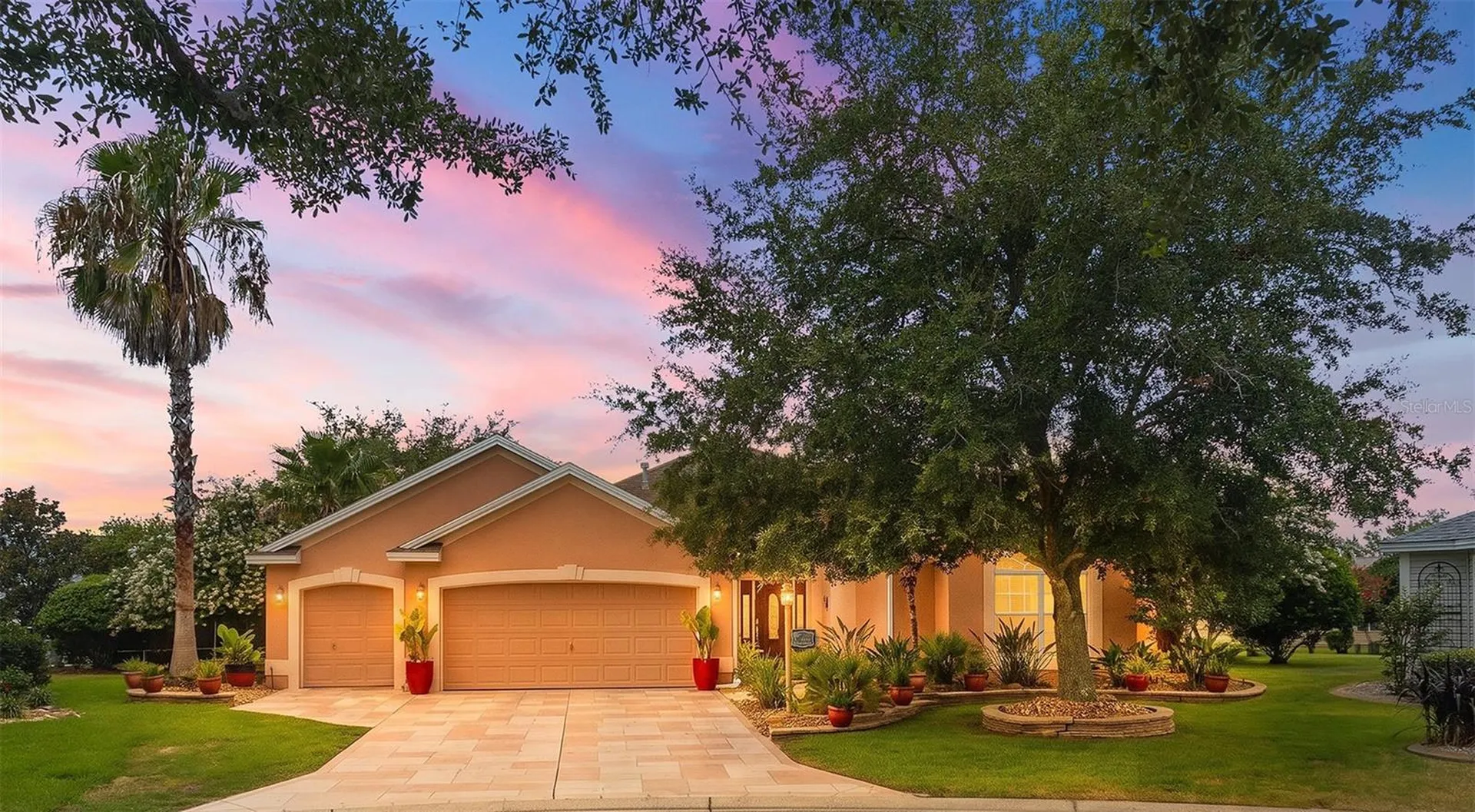 2252 Central Street The Villages FL 32162