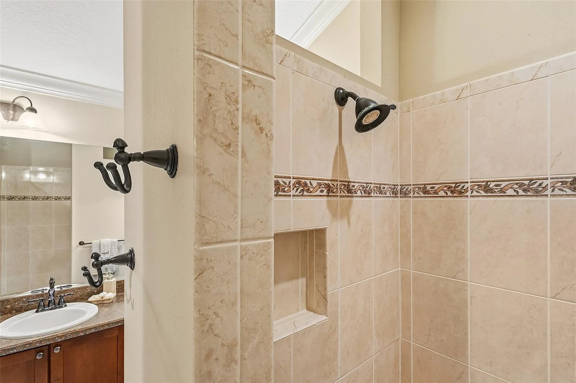 2252 Central Street The Villages FL 32162
