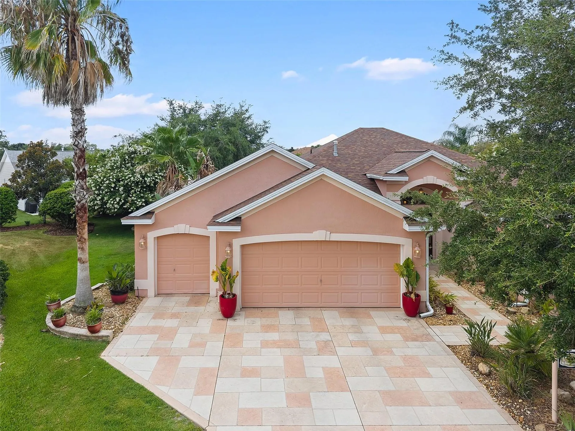 2252 Central Street The Villages FL 32162