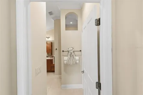 2252 Central Street The Villages FL 32162