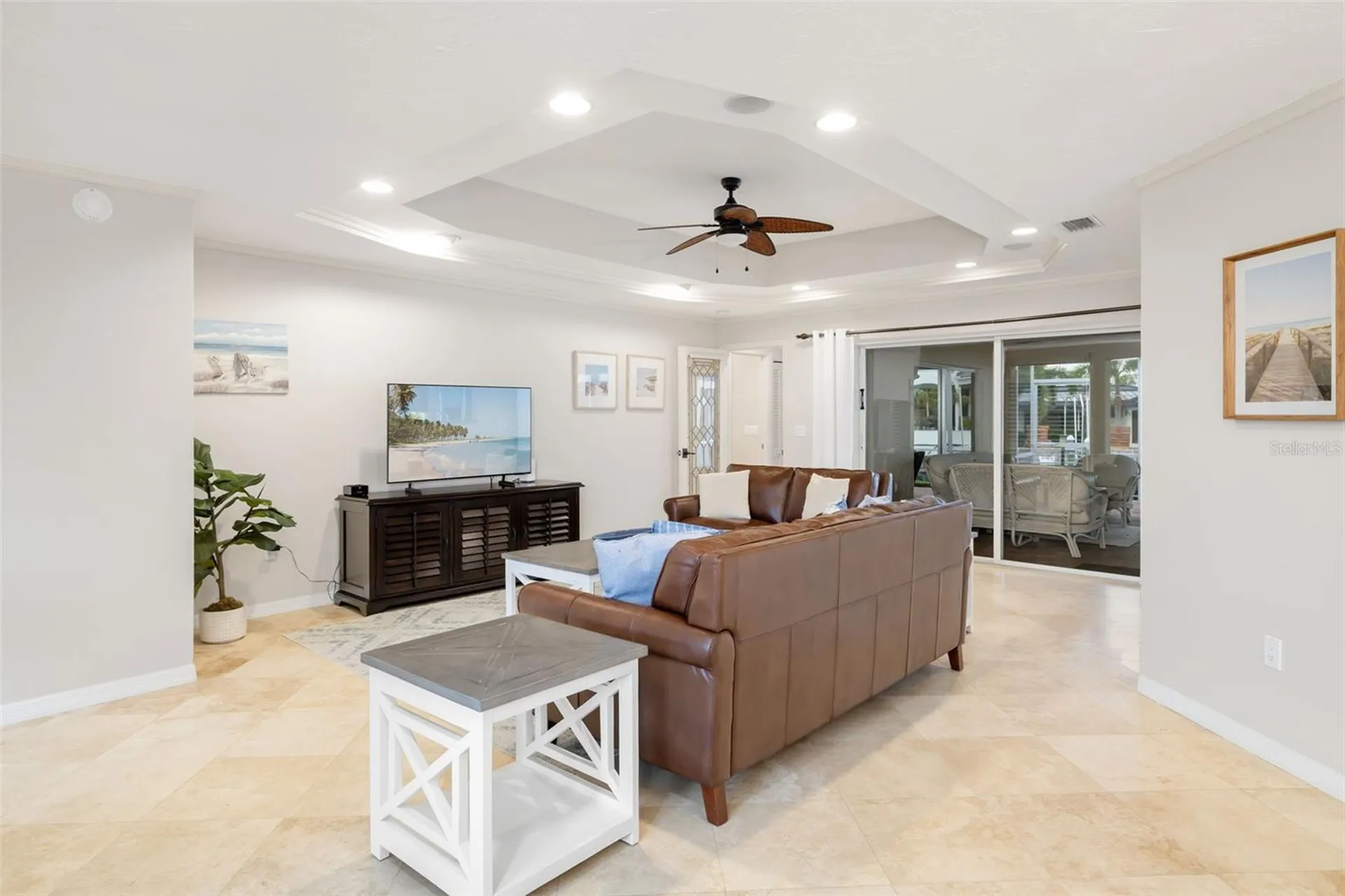 565 Commonwealth Place Sarasota FL 34242