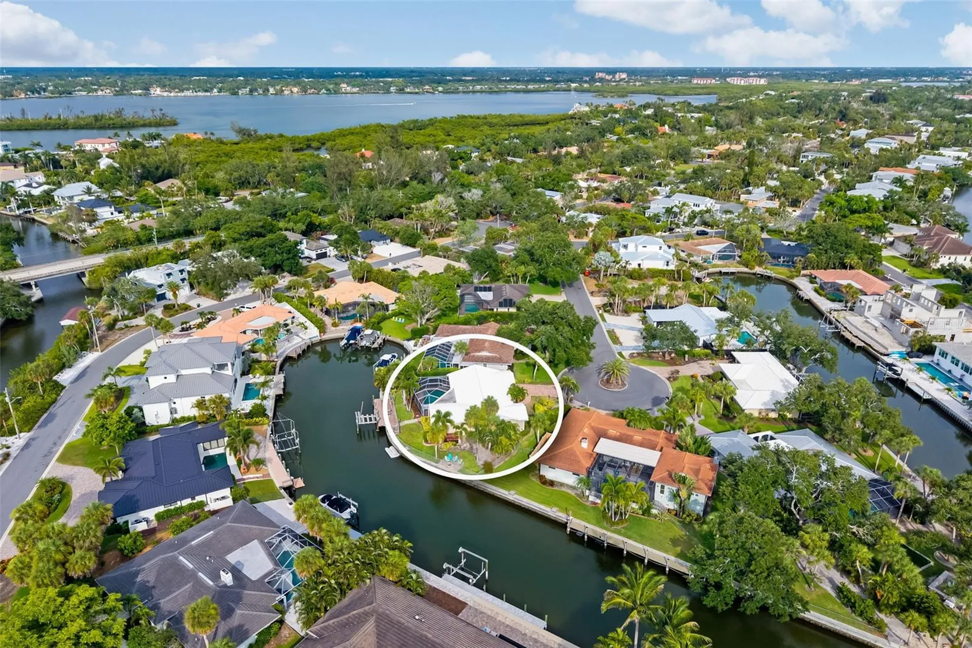565 Commonwealth Place Sarasota FL 34242