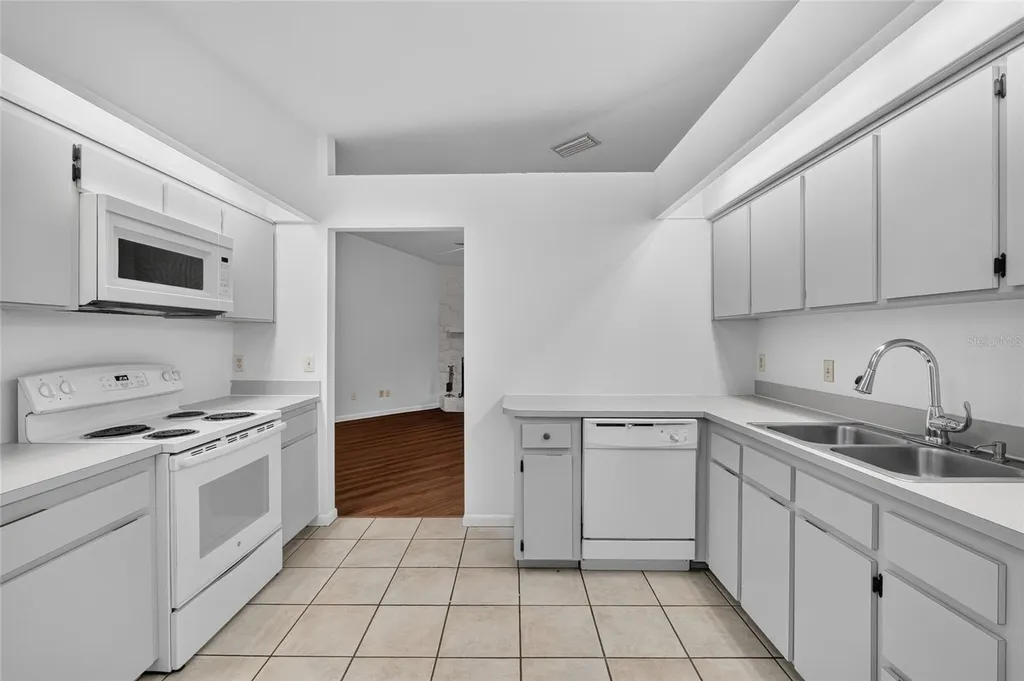 4302 NW 61st Terrace Gainesville FL 32606