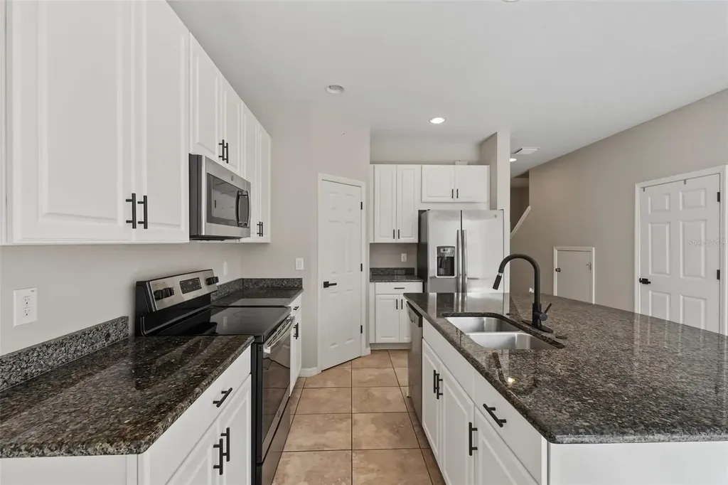 7052 Summer Holly Place Riverview FL 33578