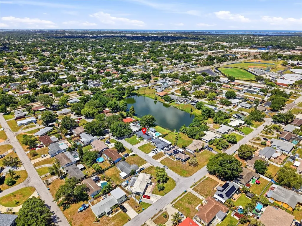 4822 60th Way N Kenneth City FL 33709