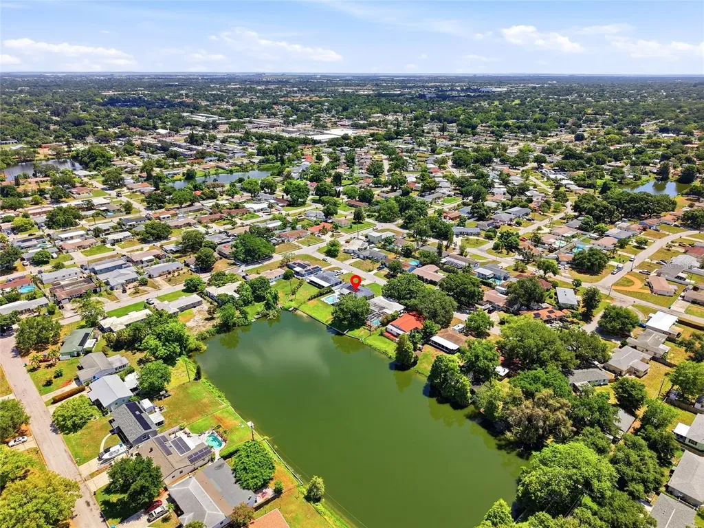 4822 60th Way N Kenneth City FL 33709