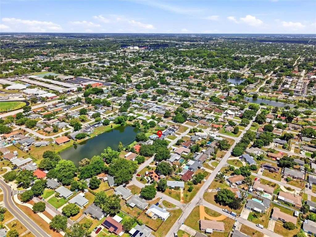 4822 60th Way N Kenneth City FL 33709