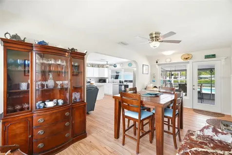 4822 60th Way N Kenneth City FL 33709
