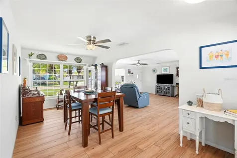 4822 60th Way N Kenneth City FL 33709