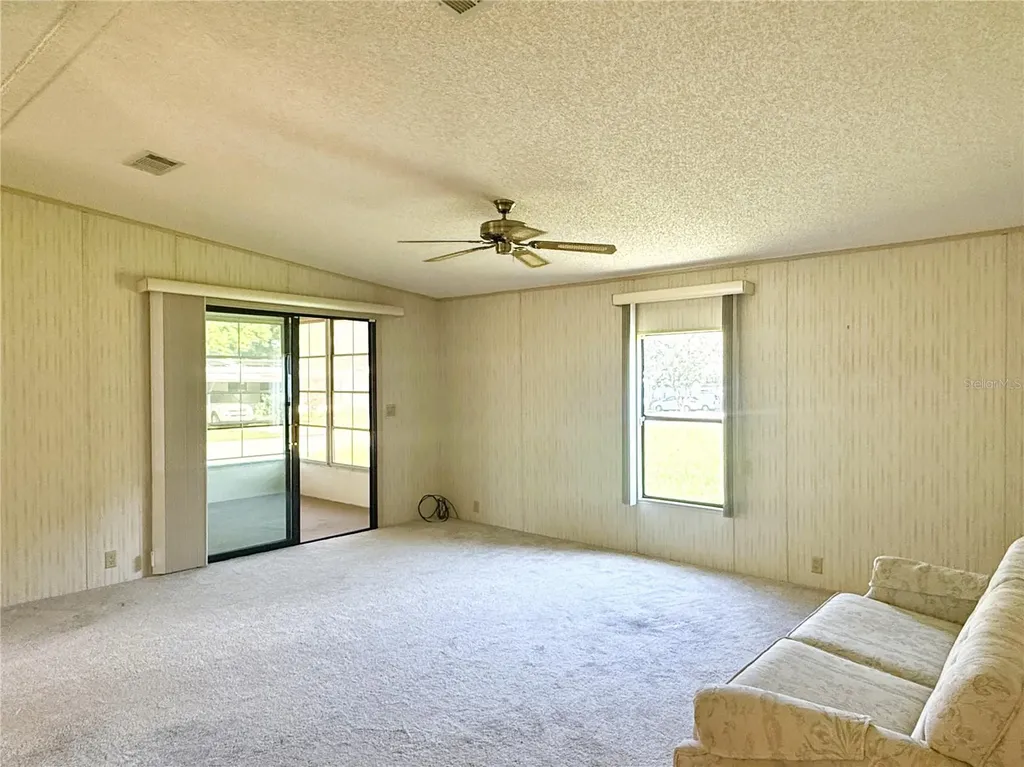 4550 Charter Street Zephyrhills FL 33542