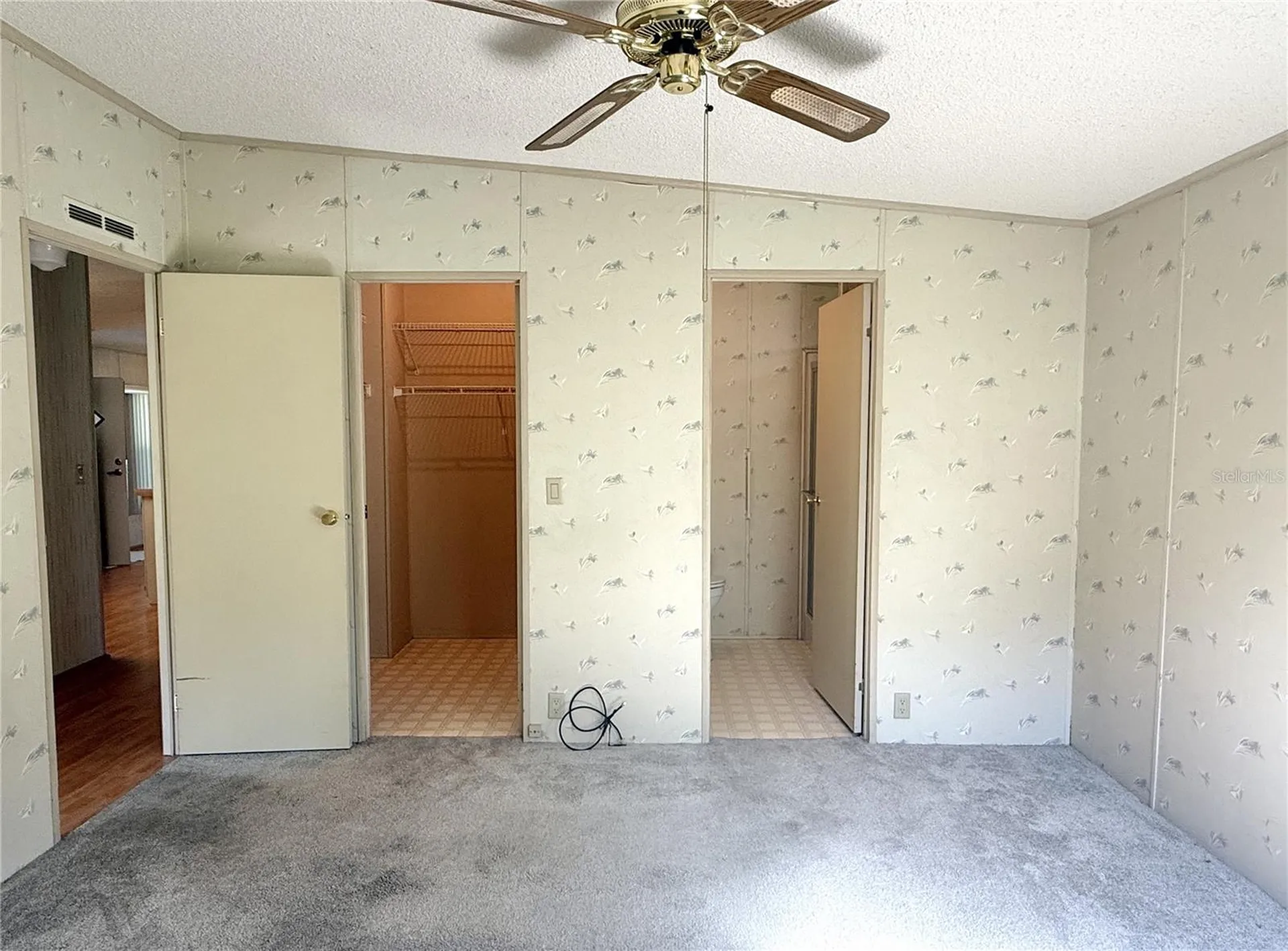 4550 Charter Street Zephyrhills FL 33542