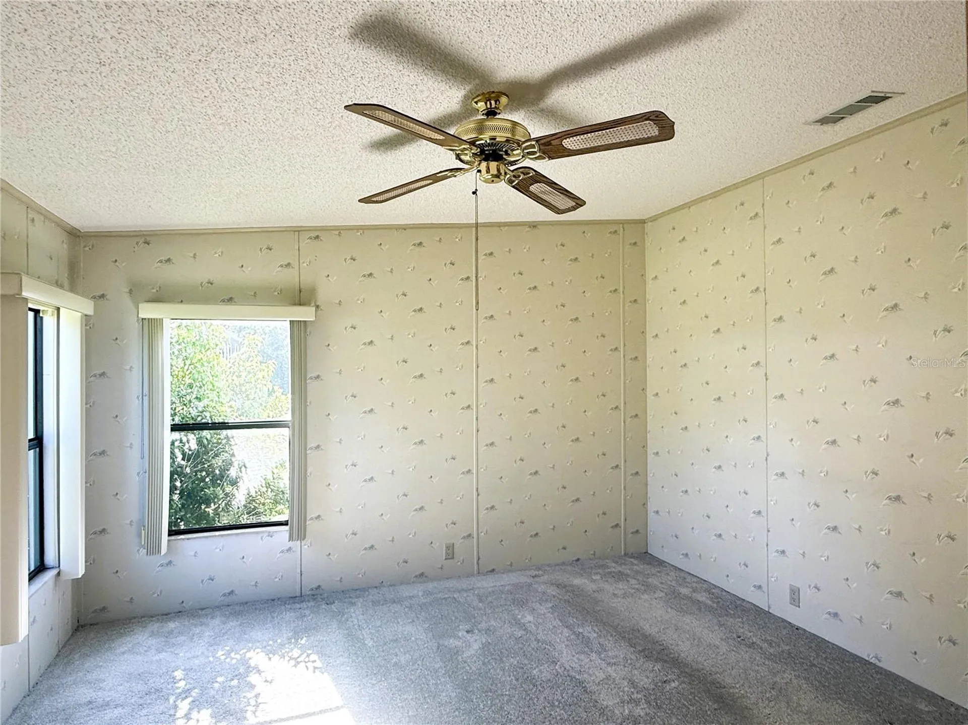4550 Charter Street Zephyrhills FL 33542