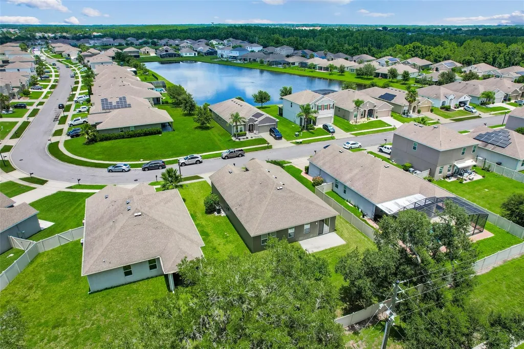 3923 Wind Dancer Circle St Cloud FL 34772