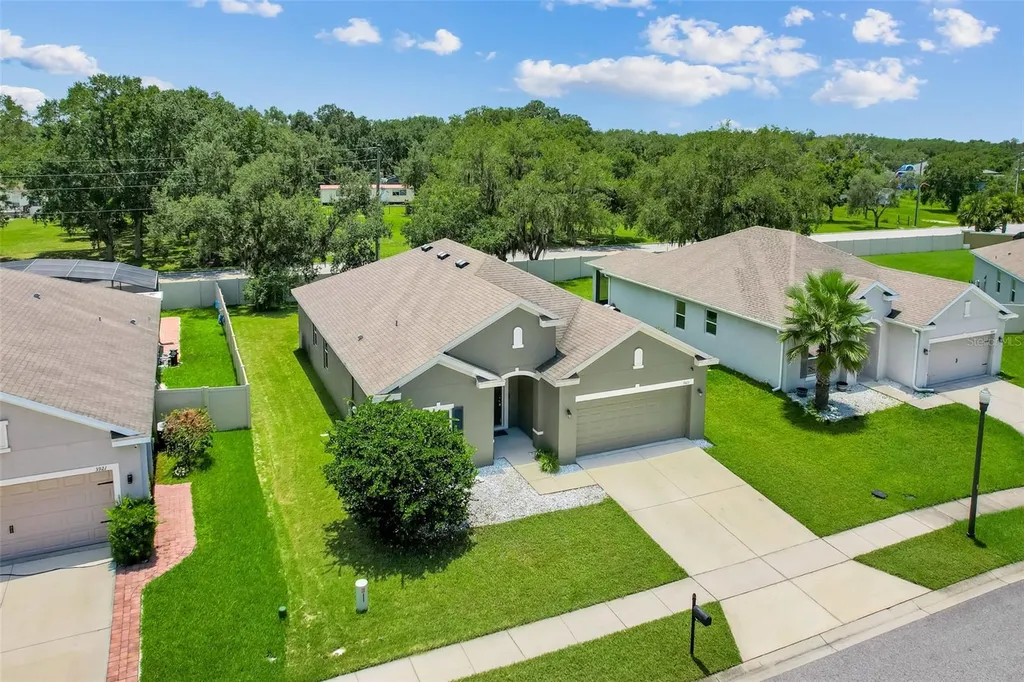 3923 Wind Dancer Circle St Cloud FL 34772