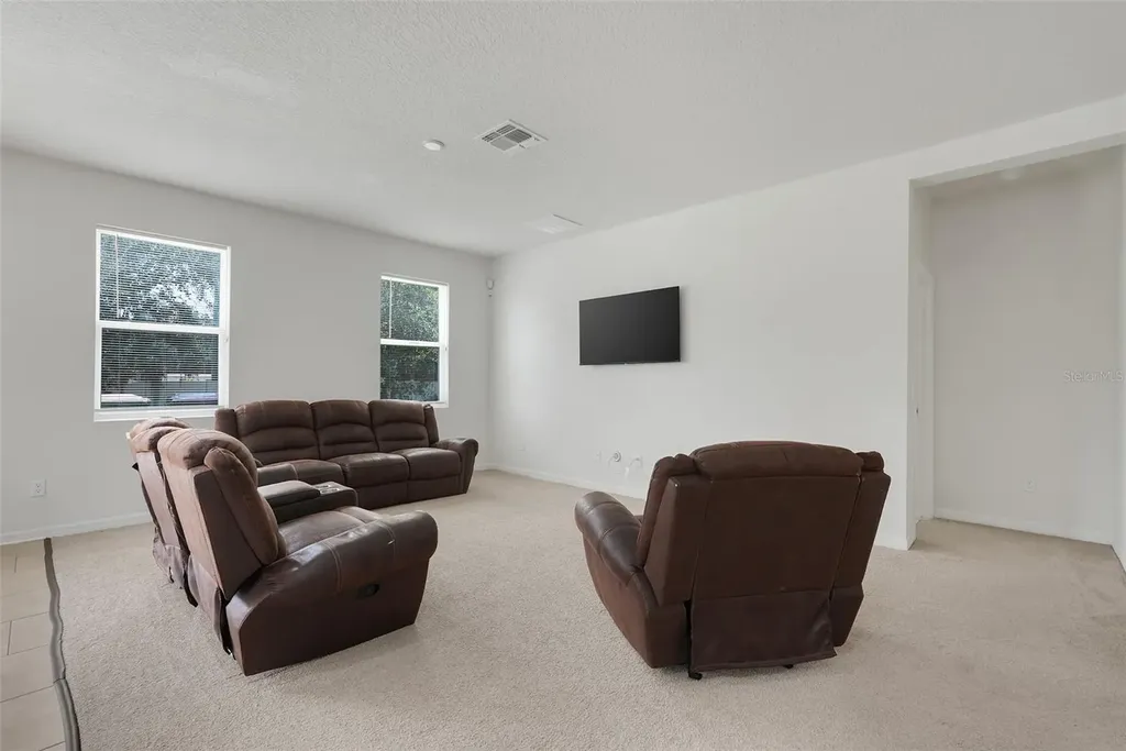 3923 Wind Dancer Circle St Cloud FL 34772