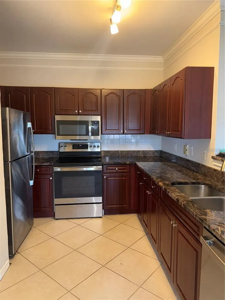 4304 Bayside Village Drive Tampa FL 33615
