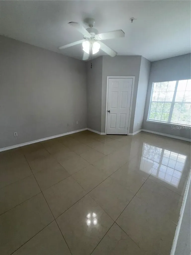 4304 Bayside Village Drive Tampa FL 33615