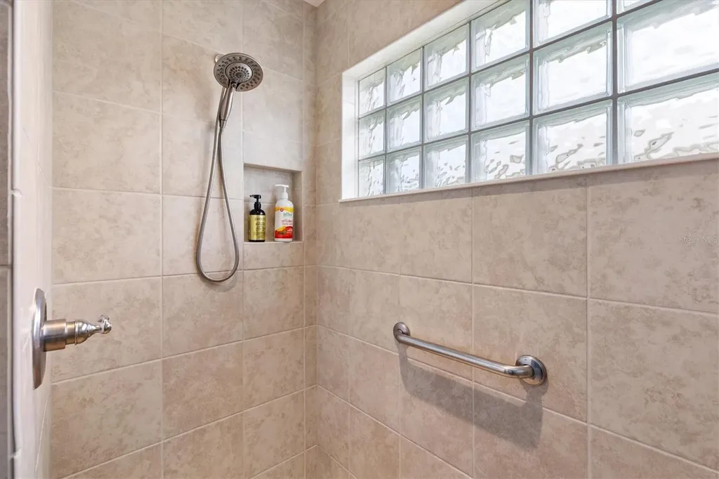 5852 Abney Avenue The Villages FL 32163