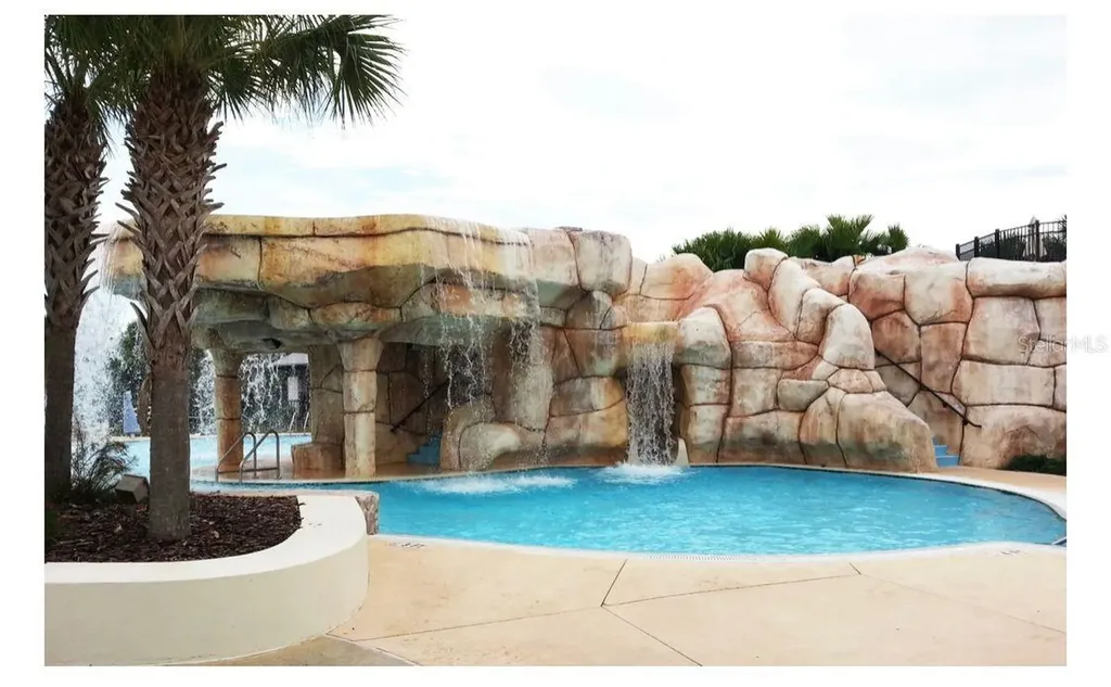 6060 Fishhawk Crossing Boulevard Lithia FL 33547